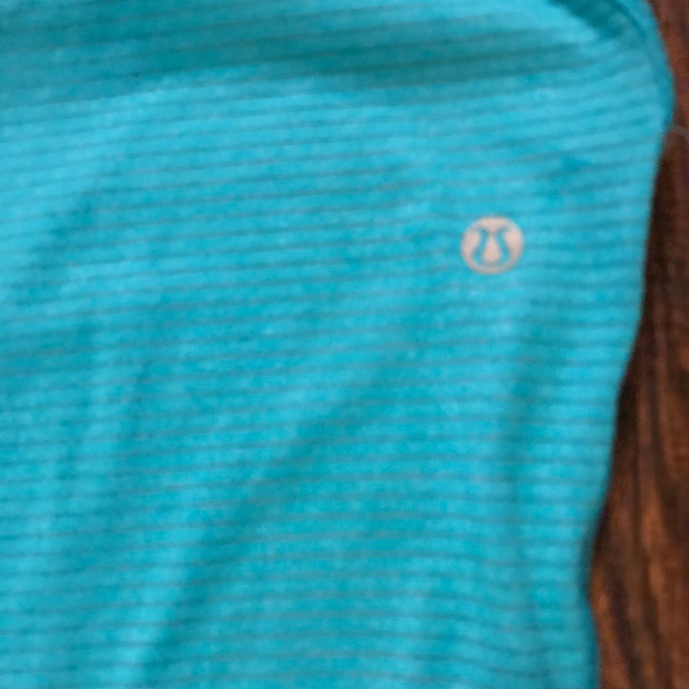 Lululemon - Picture 4 of 4